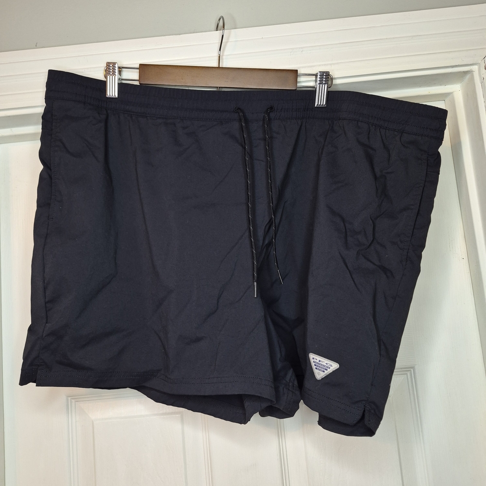 Columbia PFG Black Shorts with Drawstring Size 2x Women